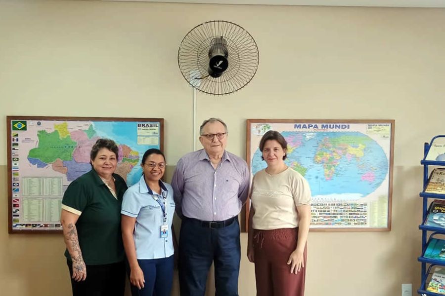 Escolas de Bebedouro recebem doação de mapas